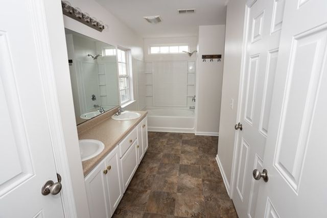 201 Chapel Lake South, Savannah, GA 31419