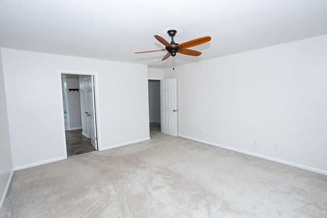 201 Chapel Lake South, Savannah, GA 31419