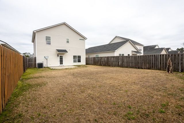 201 Chapel Lake South, Savannah, GA 31419