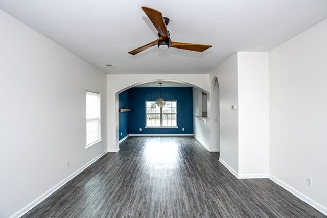 201 Chapel Lake South, Savannah, GA 31419