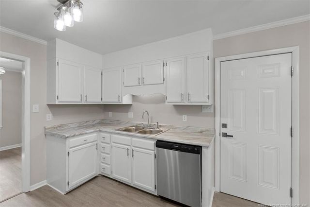 2034 Windlock Drive, Fayetteville, NC 28304