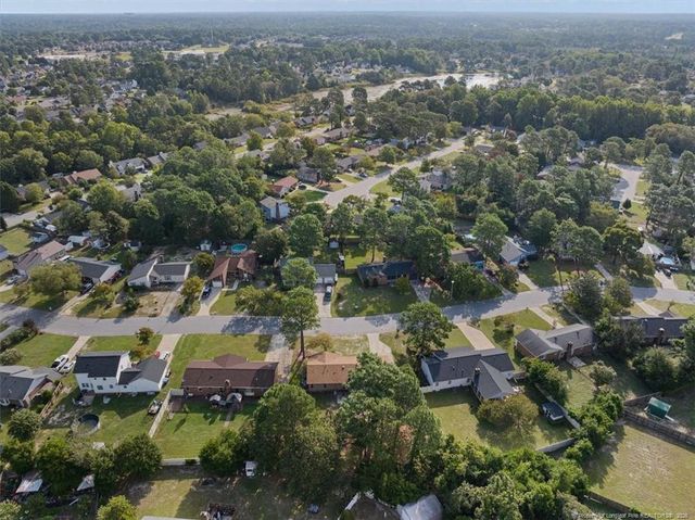 2034 Windlock Drive, Fayetteville, NC 28304