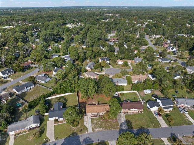 2034 Windlock Drive, Fayetteville, NC 28304