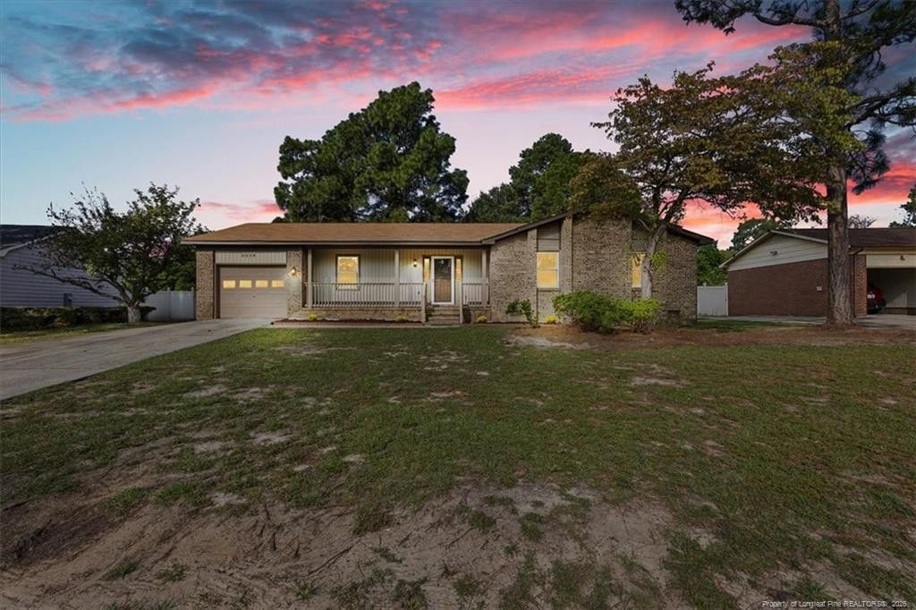 2034 Windlock Drive, Fayetteville, NC 28304
