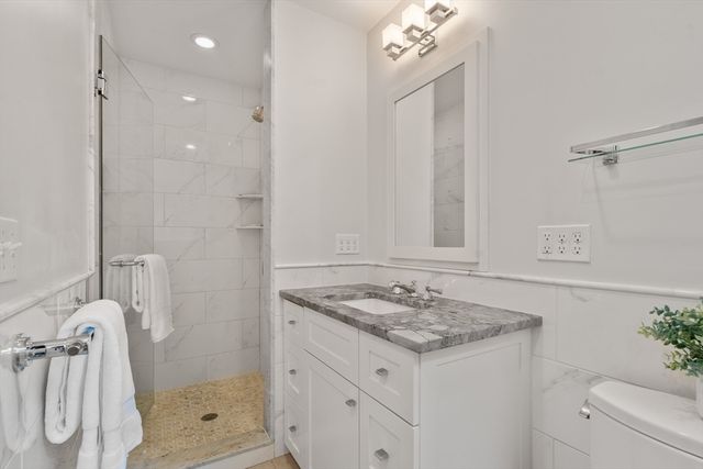 83 Bound Brook Rd, Newton, MA 02461