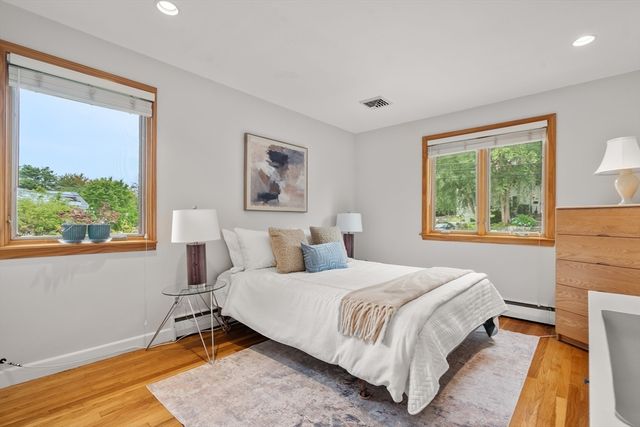 83 Bound Brook Rd, Newton, MA 02461