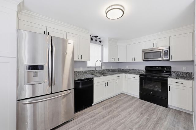 218 Old English Drive, Jupiter, FL 33458