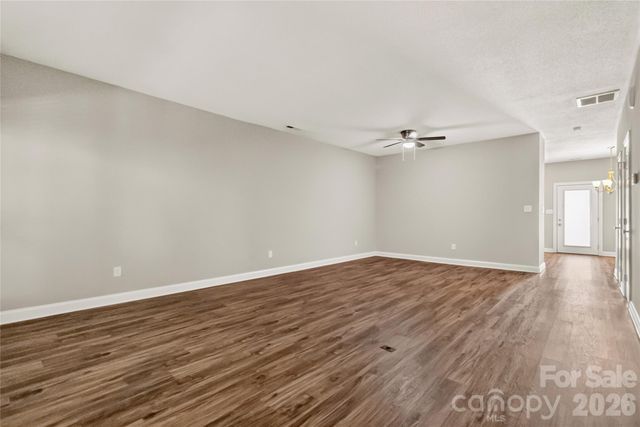 105 Putter Place, Mooresville, NC 28115