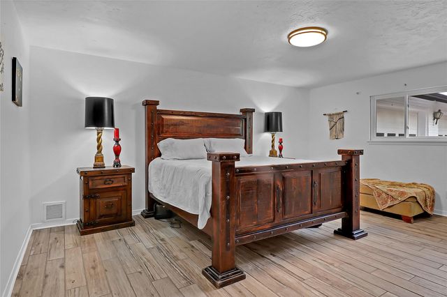 122 W Sierra CIR, San Marcos, TX 78666