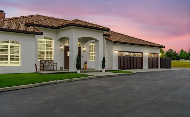 5600 Ferseyna Way, Valley Springs, CA 95252