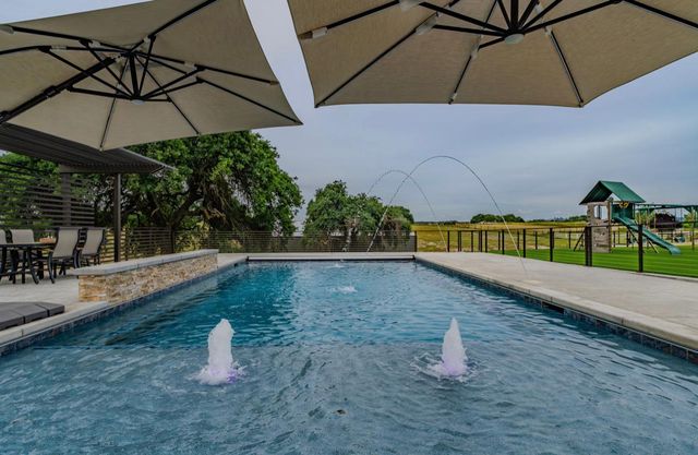5600 Ferseyna Way, Valley Springs, CA 95252