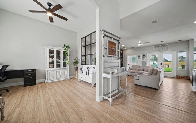 5600 Ferseyna Way, Valley Springs, CA 95252