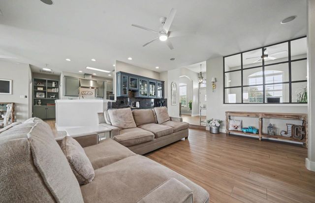 5600 Ferseyna Way, Valley Springs, CA 95252