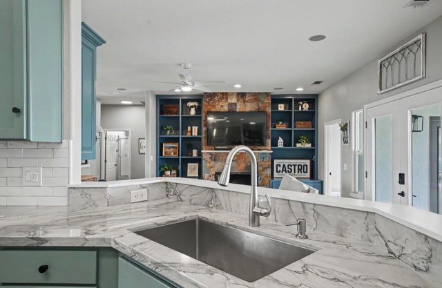 5600 Ferseyna Way, Valley Springs, CA 95252