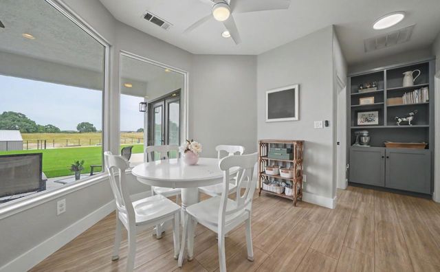 5600 Ferseyna Way, Valley Springs, CA 95252