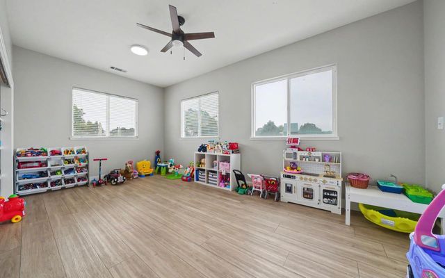 5600 Ferseyna Way, Valley Springs, CA 95252