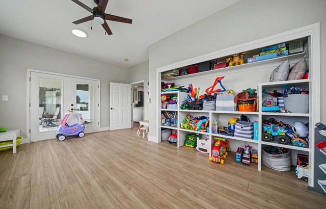 5600 Ferseyna Way, Valley Springs, CA 95252