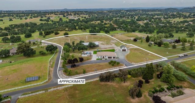 5600 Ferseyna Way, Valley Springs, CA 95252