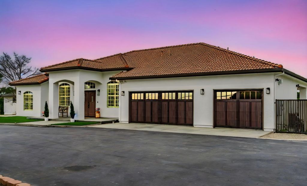 5600 Ferseyna Way, Valley Springs, CA 95252