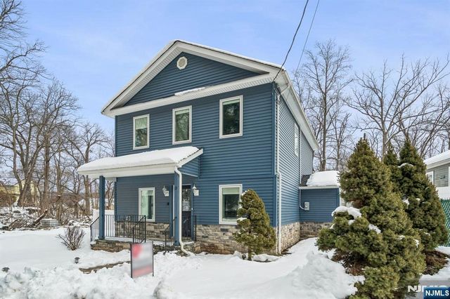 13 Roger Avenue, Wanaque, NJ 07420