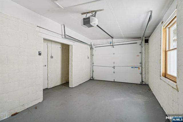 13 Roger Avenue, Wanaque, NJ 07420