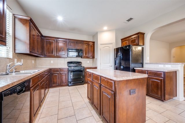 1104 Nora Lane, Denton, TX 76210