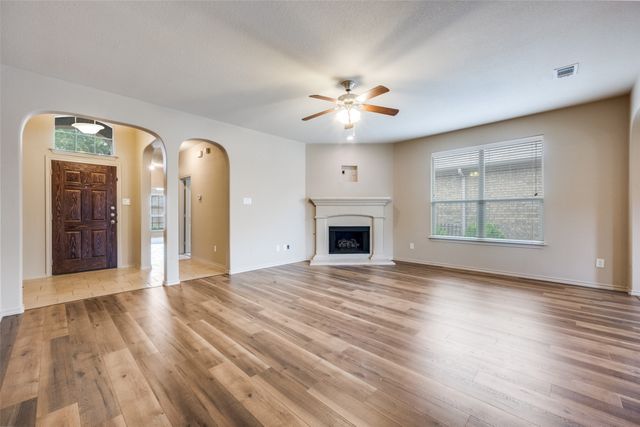 1104 Nora Lane, Denton, TX 76210