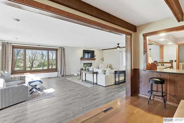 6101 Frontier Road, Lincoln, NE 68516