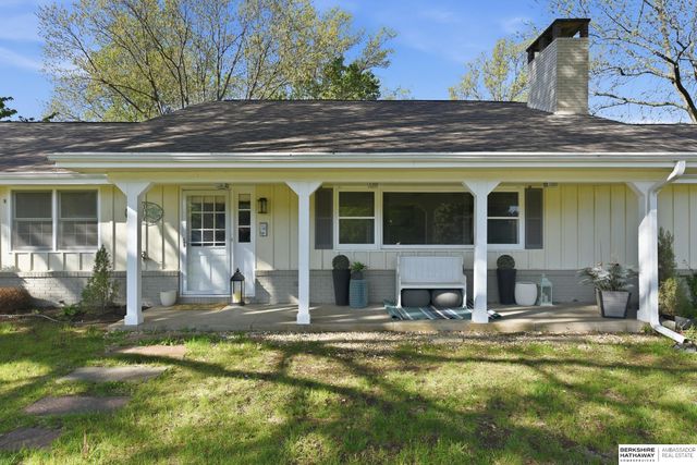 6101 Frontier Road, Lincoln, NE 68516