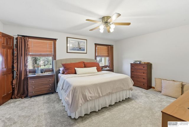 6101 Frontier Road, Lincoln, NE 68516