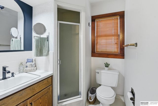 6101 Frontier Road, Lincoln, NE 68516