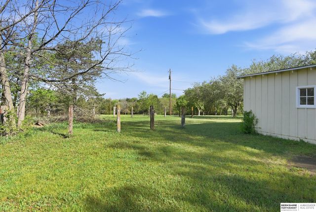 6101 Frontier Road, Lincoln, NE 68516