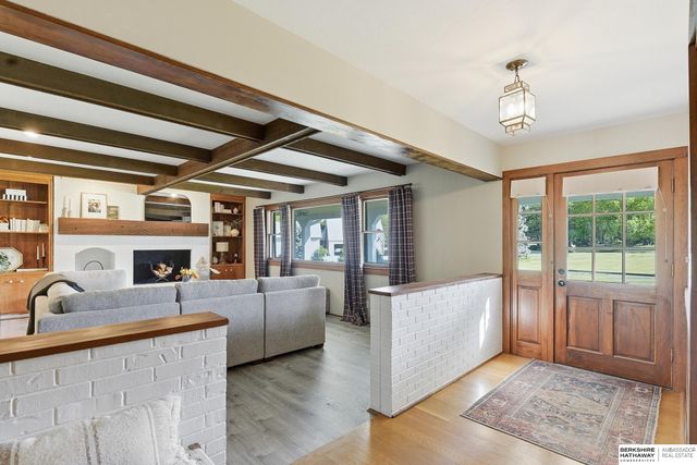 6101 Frontier Road, Lincoln, NE 68516