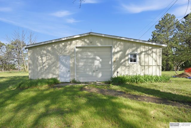 6101 Frontier Road, Lincoln, NE 68516