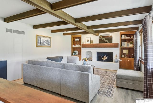 6101 Frontier Road, Lincoln, NE 68516