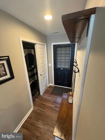 303 ELLENDALE CIR, Salisbury, MD 21804