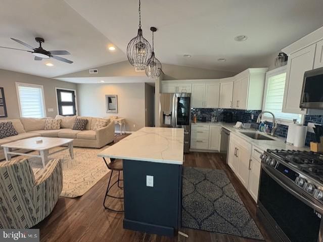 303 ELLENDALE CIR, Salisbury, MD 21804