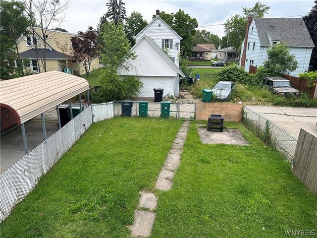 3040 Monroe Avenue, Niagara Falls, NY 14303