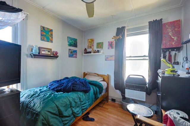 8 Rimmon Street, Manchester, NH 03102