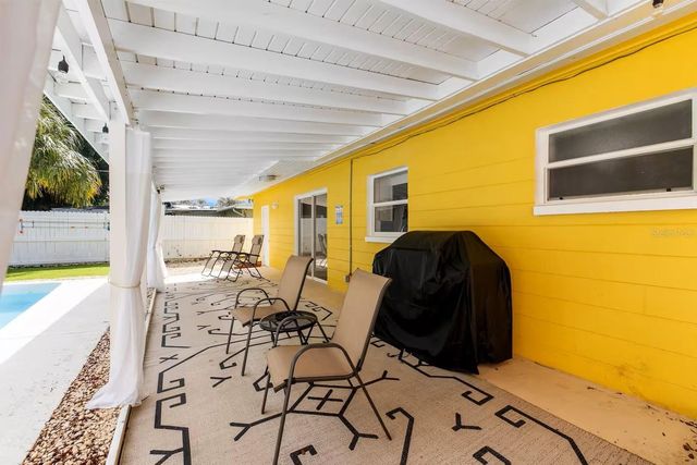 8215 QUAIL ROAD, Seminole, FL 33777