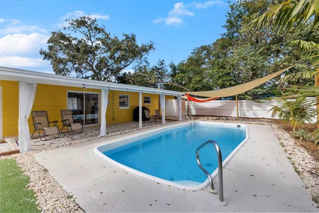 8215 QUAIL ROAD, Seminole, FL 33777