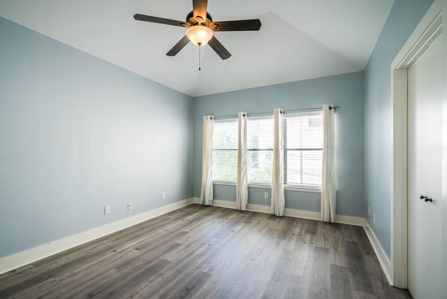 3702 Omeara Drive, Houston, TX 77025