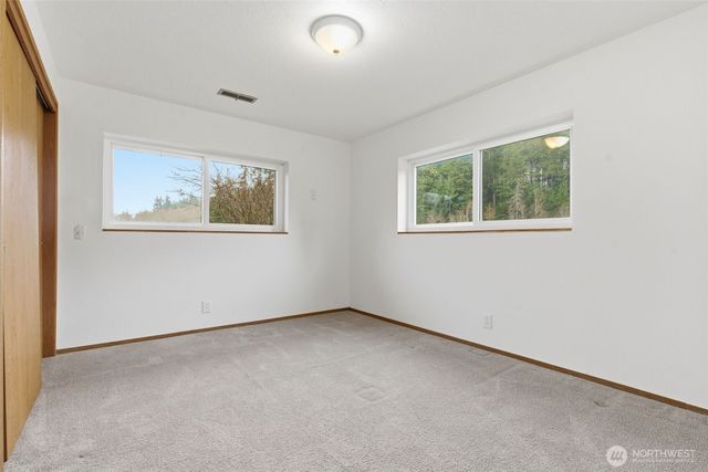 22628 Holgar Court NE, Poulsbo, WA 98370