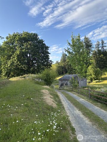 22628 Holgar Court NE, Poulsbo, WA 98370