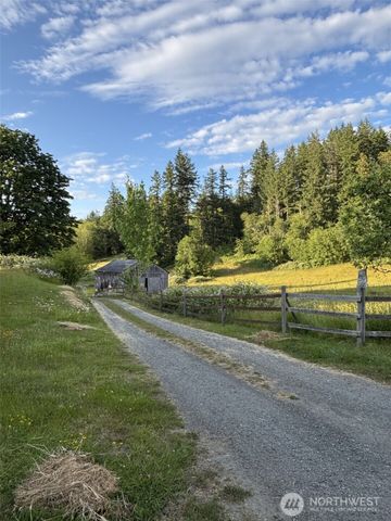 22628 Holgar Court NE, Poulsbo, WA 98370