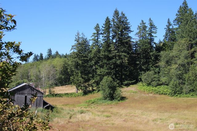 22628 Holgar Court NE, Poulsbo, WA 98370