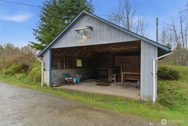 22628 Holgar Court NE, Poulsbo, WA 98370