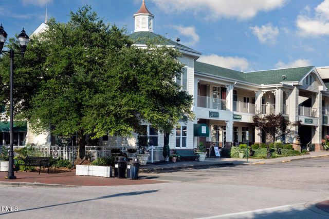 615 Hedrick Ridge Road 103, Cary, NC 27519