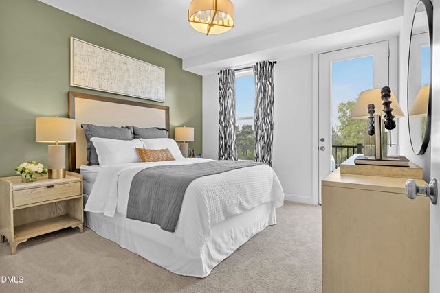 615 Hedrick Ridge Road 103, Cary, NC 27519