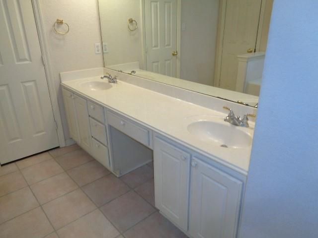 10326 Thornmont Lane, Houston, TX 77070